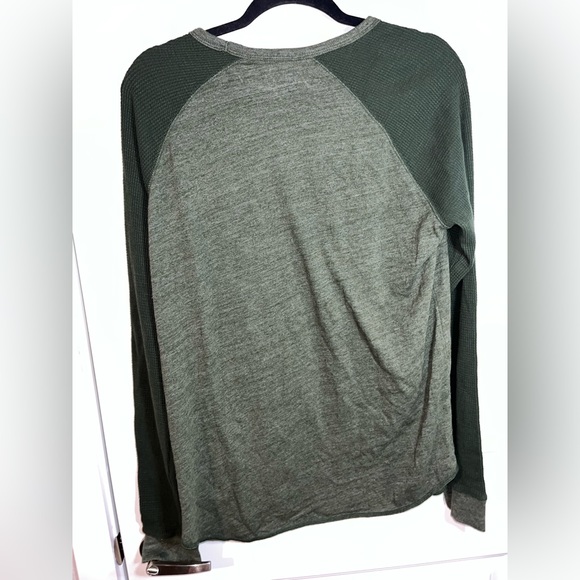 LUCKY BRAND Official Men's Long Sleeve Thermal Sleeve Logo T-Shirt Size Large - Picture 2 of 8